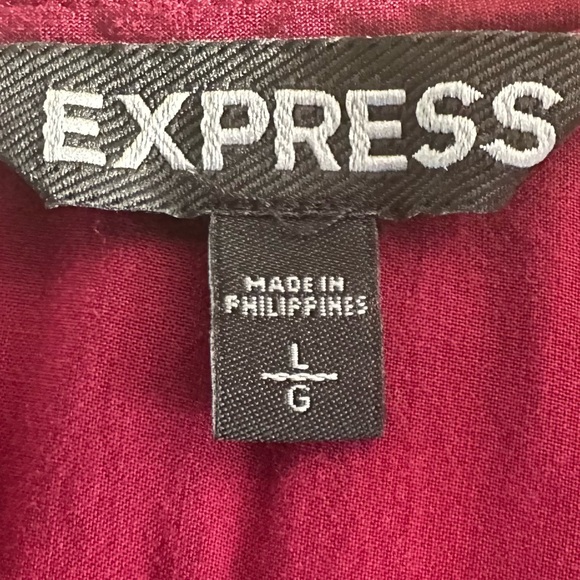 EXPRESS BURGUNDY BLOUSE WITH BELL SLEEVES. 
SIZE: LARGE - Picture 7 of 8